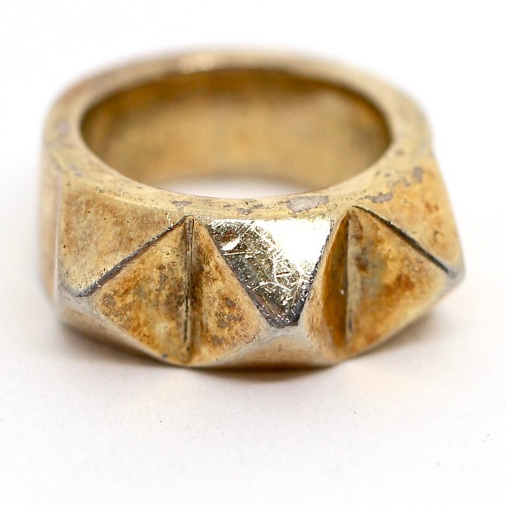My Triangle Spike Ring
